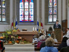 Familiengottesdienst zum Erntedankfest (Foto: Karl-Franz Thiede)